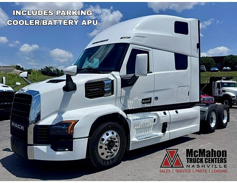 2027-mack-pi64t+m778.1.jpg